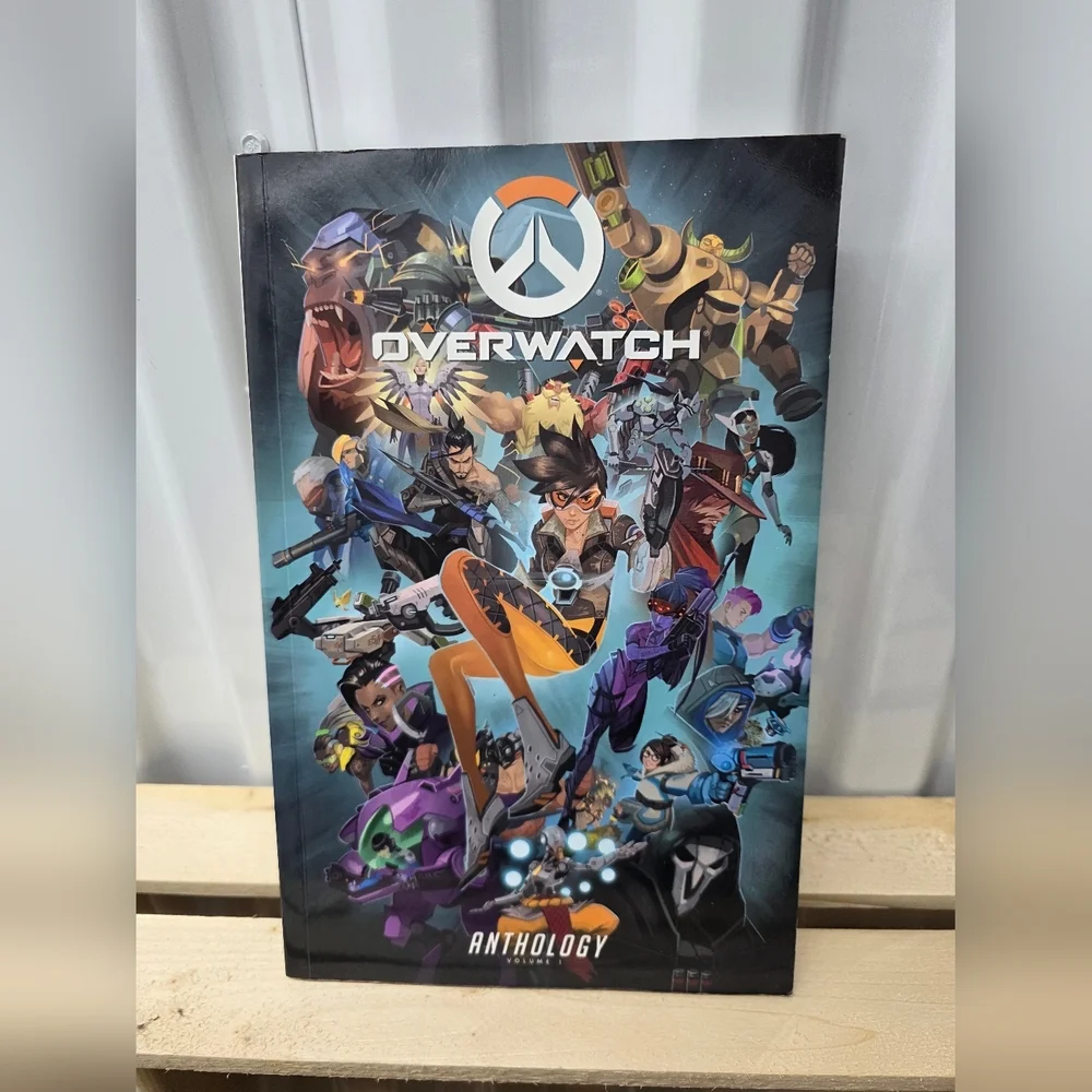 Overwatch Anthology Coffee Table Book - Black Cover